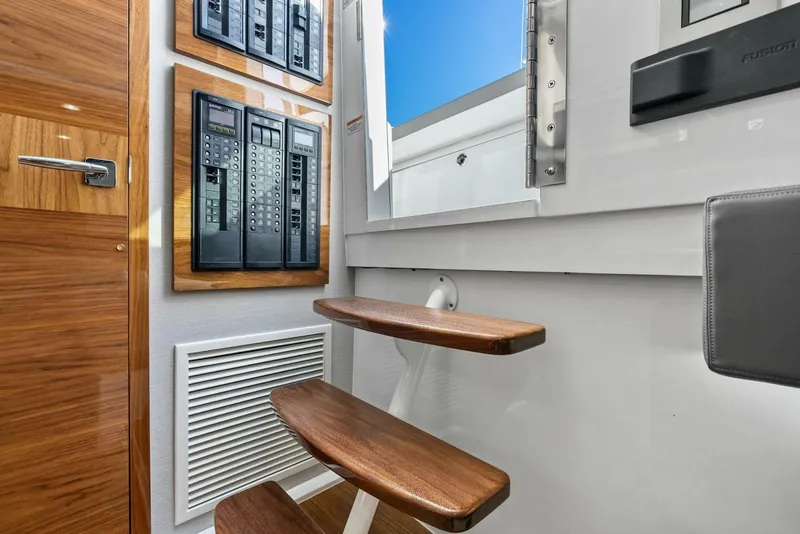 Slide: The Image of Valhalla Boatworks V46 2026 - 27