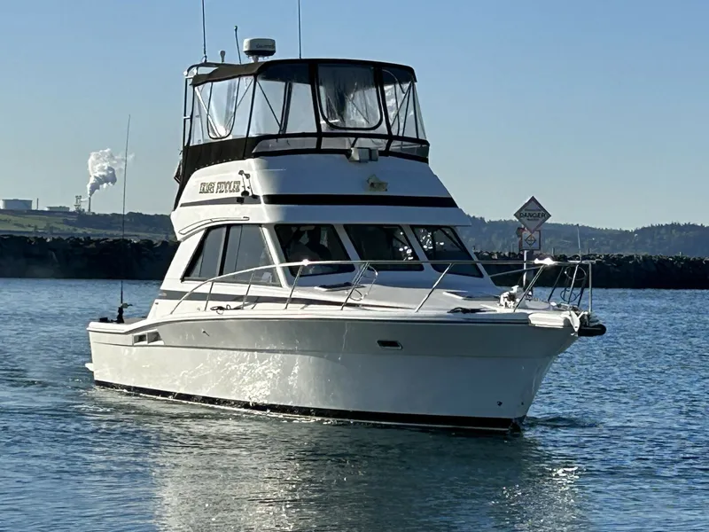 The Image of Riviera 34 Convertible 2000 - 0