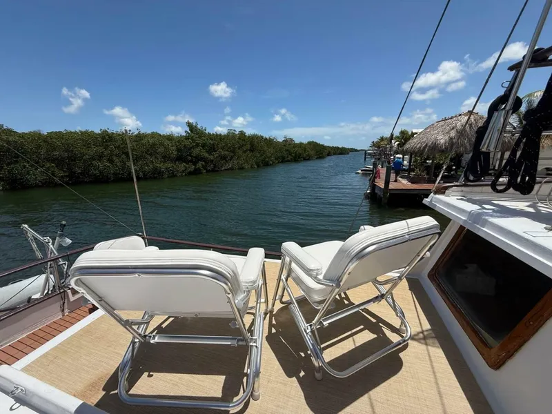 Slide: The Image of Marine Trader 40 Double Cabin 1977 - 6