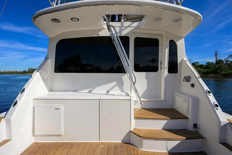 Slide: The Image of Ocean 57 Super Sport 2006 - 18