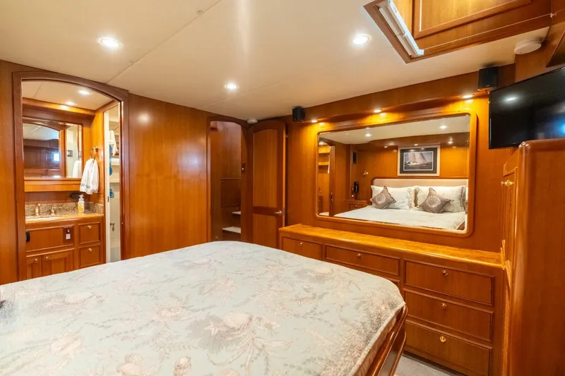 Slide: The Image of Offshore Pilothouse 2005 - 11