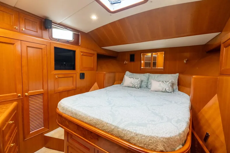 Slide: The Image of Offshore Pilothouse 2005 - 14