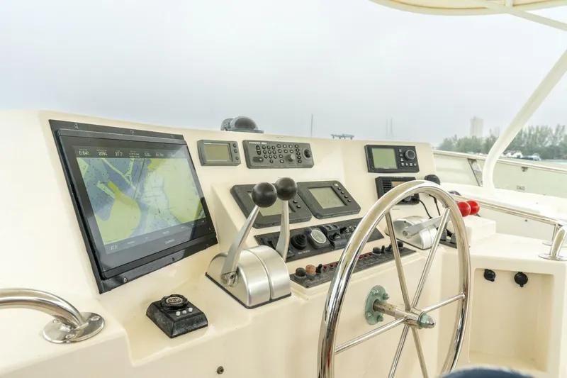 Slide: The Image of Offshore Pilothouse 2005 - 17