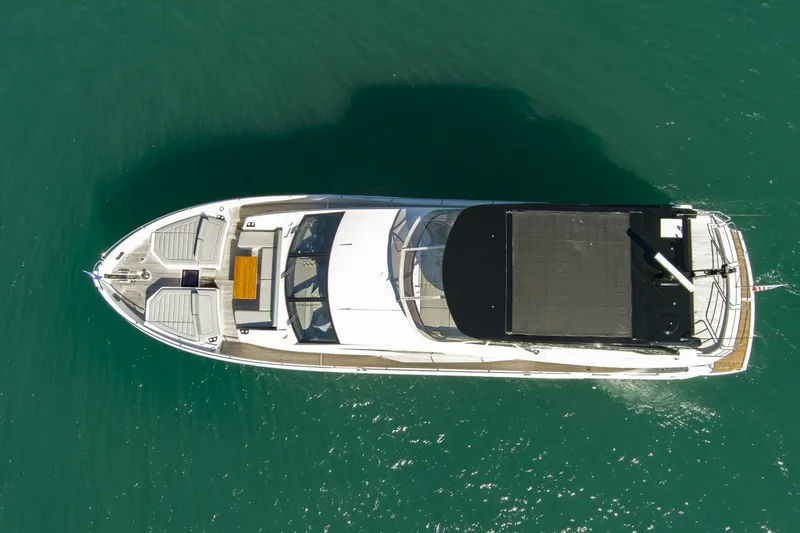 Slide: The Image of Sunseeker 76 Yacht 2024 - 10