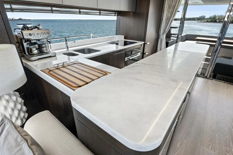 Slide: The Image of Sunseeker 76 Yacht 2024 - 109