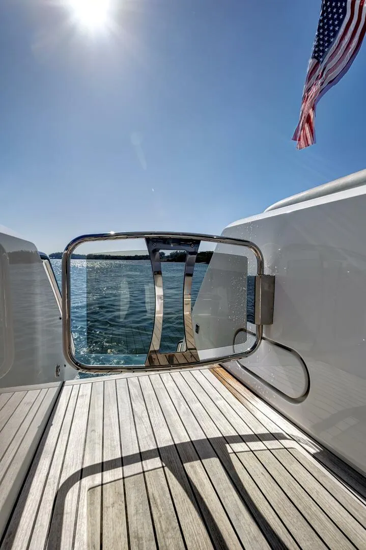 Slide: The Image of Sunseeker 76 Yacht 2024 - 18