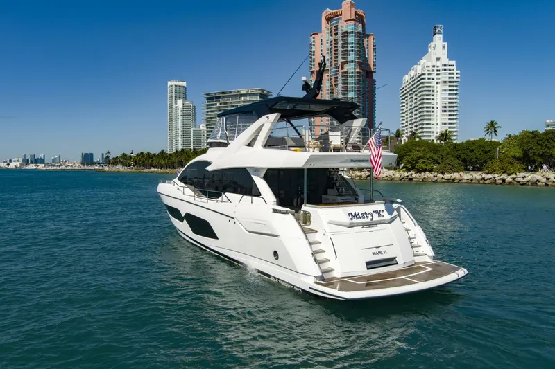 Slide: The Image of Sunseeker 76 Yacht 2024 - 3