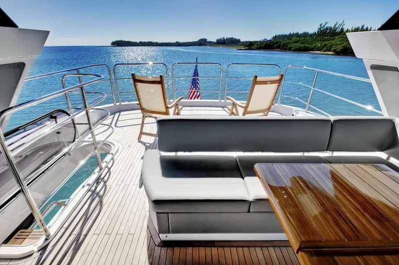 Slide: The Image of Sunseeker 76 Yacht 2024 - 35
