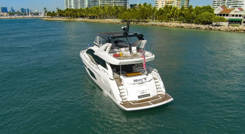 Slide: The Image of Sunseeker 76 Yacht 2024 - 7