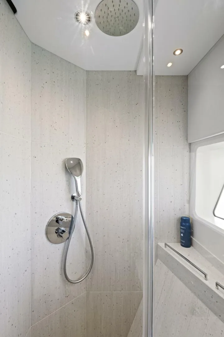 Slide: The Image of Sunseeker 76 Yacht 2024 - 92