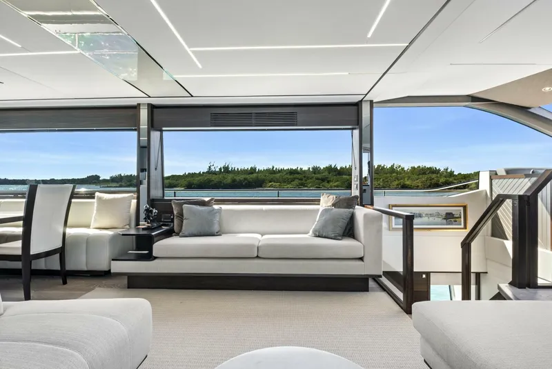 Slide: The Image of Sunseeker 76 Yacht 2024 - 97
