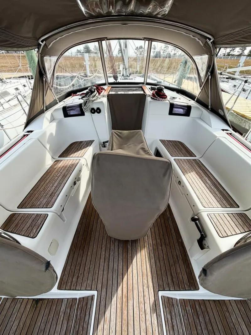 Slide: The Image of Jeanneau Sun Odyssey 409 2013 - 16