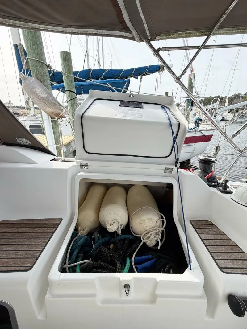 Slide: The Image of Jeanneau Sun Odyssey 409 2013 - 19