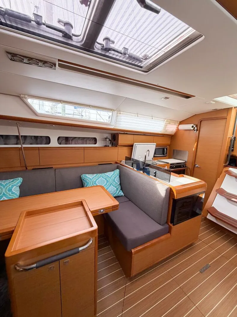 Slide: The Image of Jeanneau Sun Odyssey 409 2013 - 37