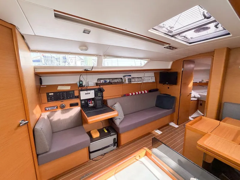Slide: The Image of Jeanneau Sun Odyssey 409 2013 - 45