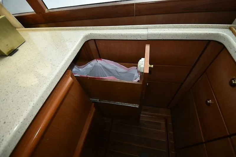 Slide: The Image of Ocean Yachts 46 Super Sport 2006 - 46