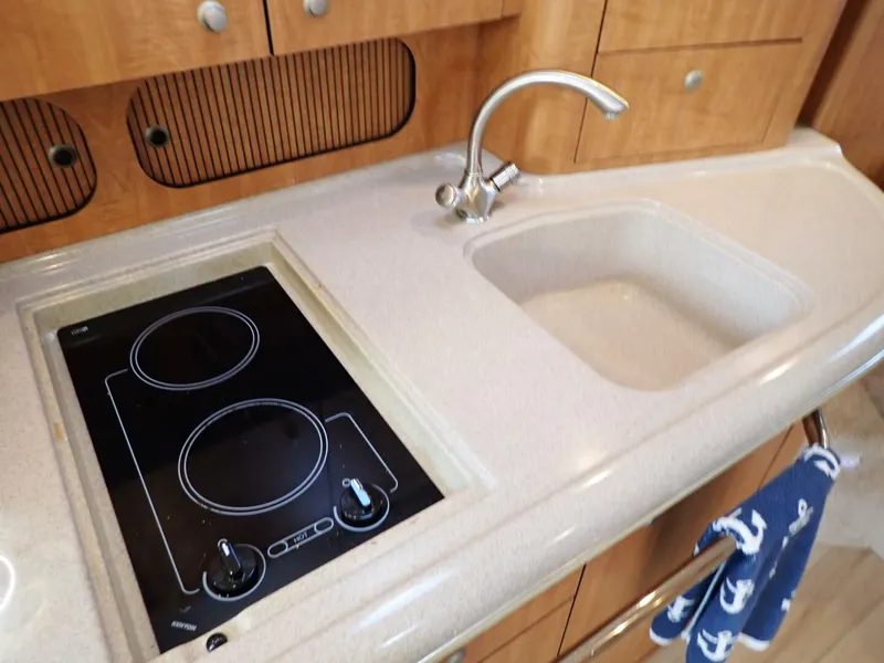 Slide: The Image of Sea Ray 340 Sundancer 2006 - 22