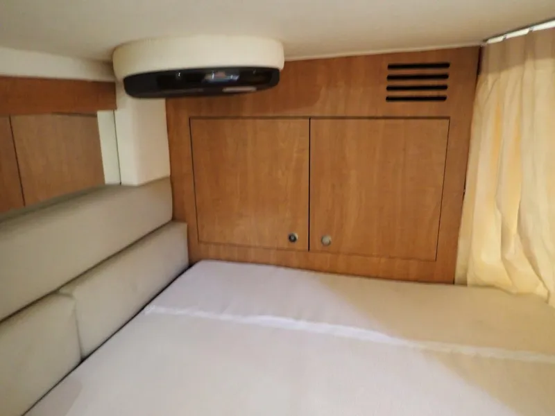 Slide: The Image of Sea Ray 340 Sundancer 2006 - 28