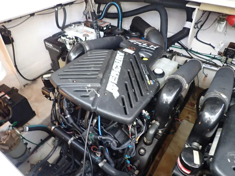 Slide: The Image of Sea Ray 340 Sundancer 2006 - 34