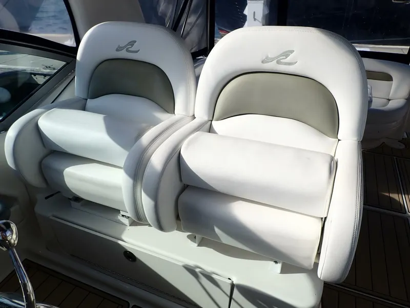 Slide: The Image of Sea Ray 340 Sundancer 2006 - 7