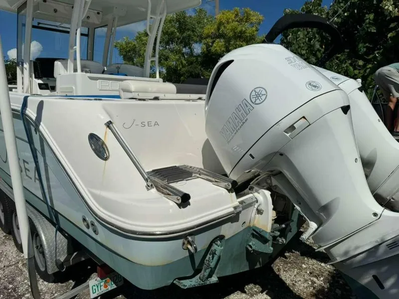 Slide: The Image of Robalo R302 2017 - 5
