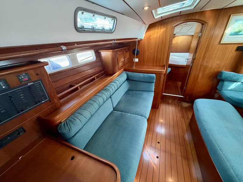 Slide: The Image of Beneteau Oceanis 461 2000 - 12
