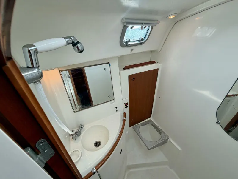 Slide: The Image of Beneteau Oceanis 461 2000 - 25