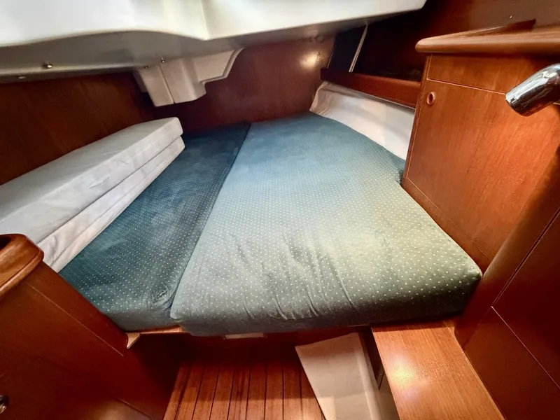 Slide: The Image of Beneteau Oceanis 461 2000 - 28