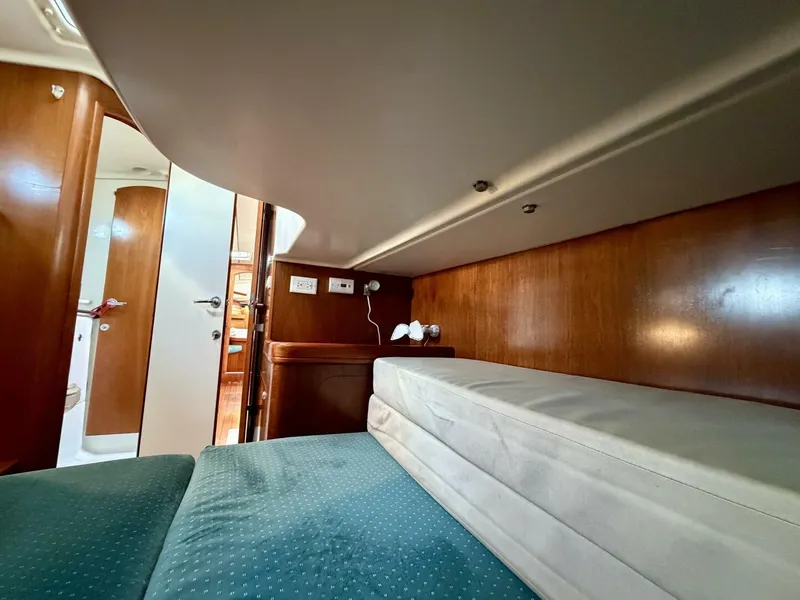 Slide: The Image of Beneteau Oceanis 461 2000 - 30