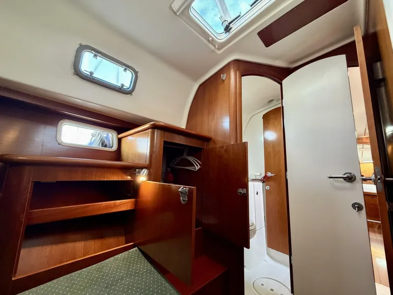 Slide: The Image of Beneteau Oceanis 461 2000 - 32