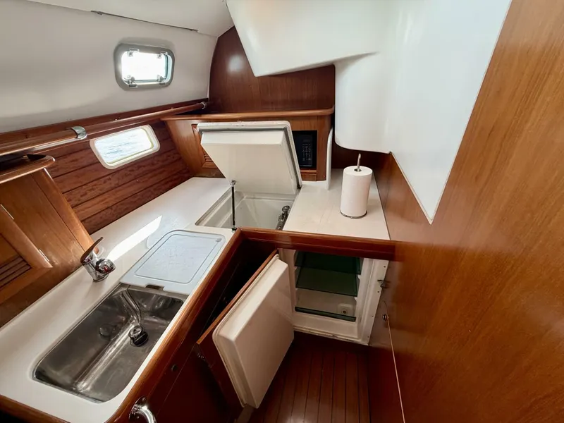 Slide: The Image of Beneteau Oceanis 461 2000 - 40