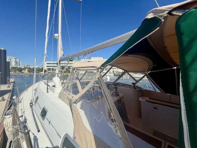 Slide: The Image of Beneteau Oceanis 461 2000 - 80