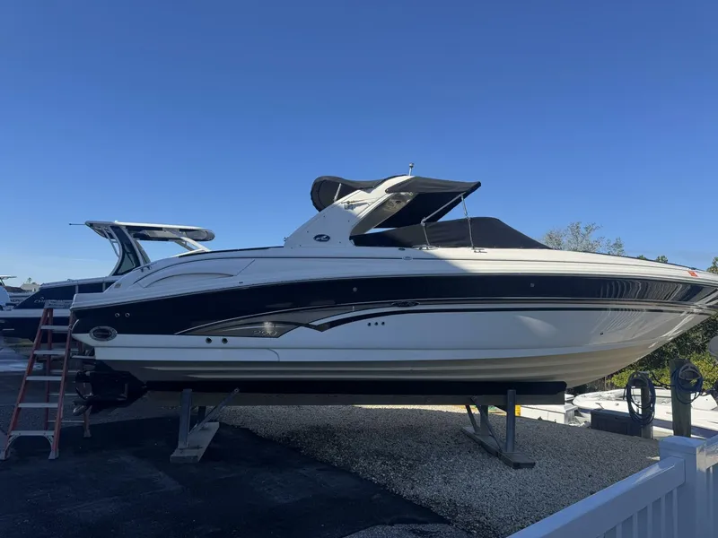 The Image of Sea Ray 290 Bowrider 2002 - 0