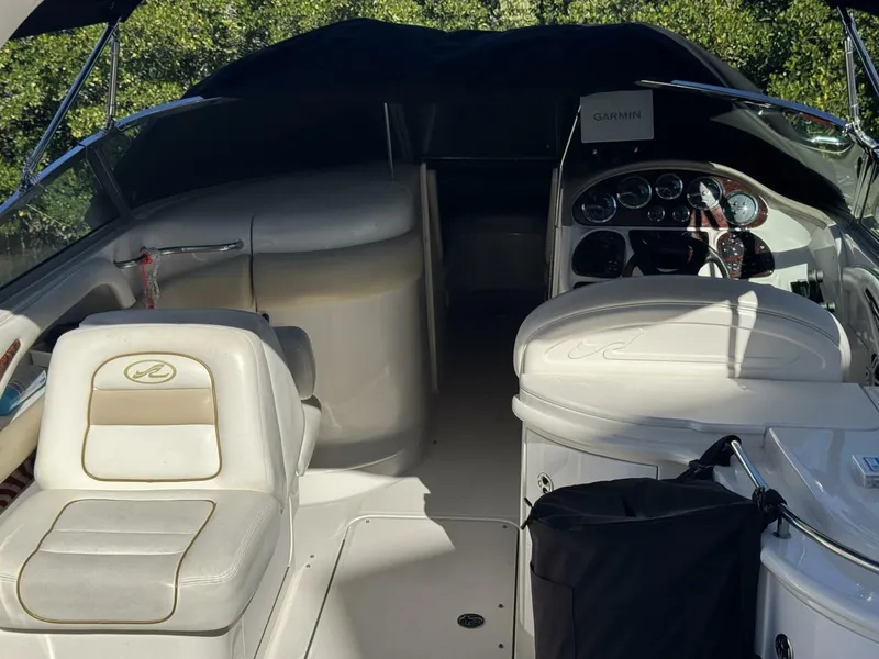 Slide: The Image of Sea Ray 290 Bowrider 2002 - 20