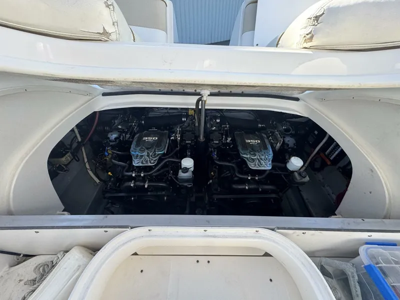Slide: The Image of Sea Ray 290 Bowrider 2002 - 22