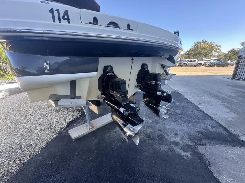 Slide: The Image of Sea Ray 290 Bowrider 2002 - 6