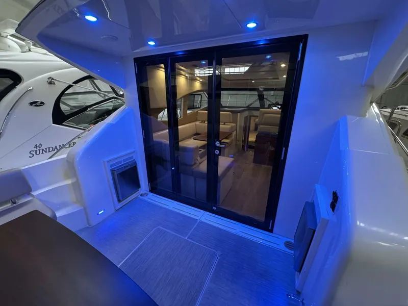 Slide: The Image of Carver Yachts C37 2017 - 24