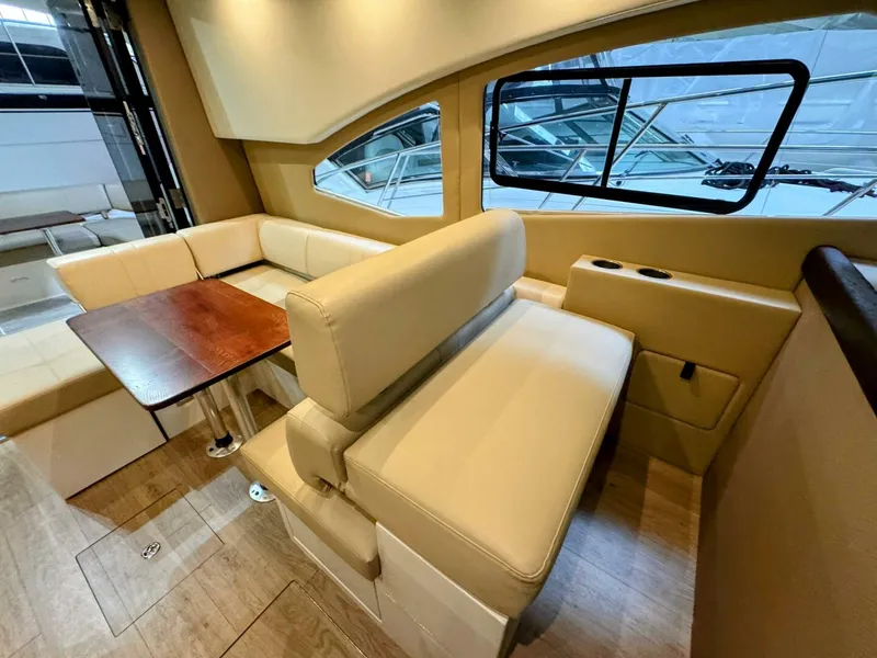 Slide: The Image of Carver Yachts C37 2017 - 32