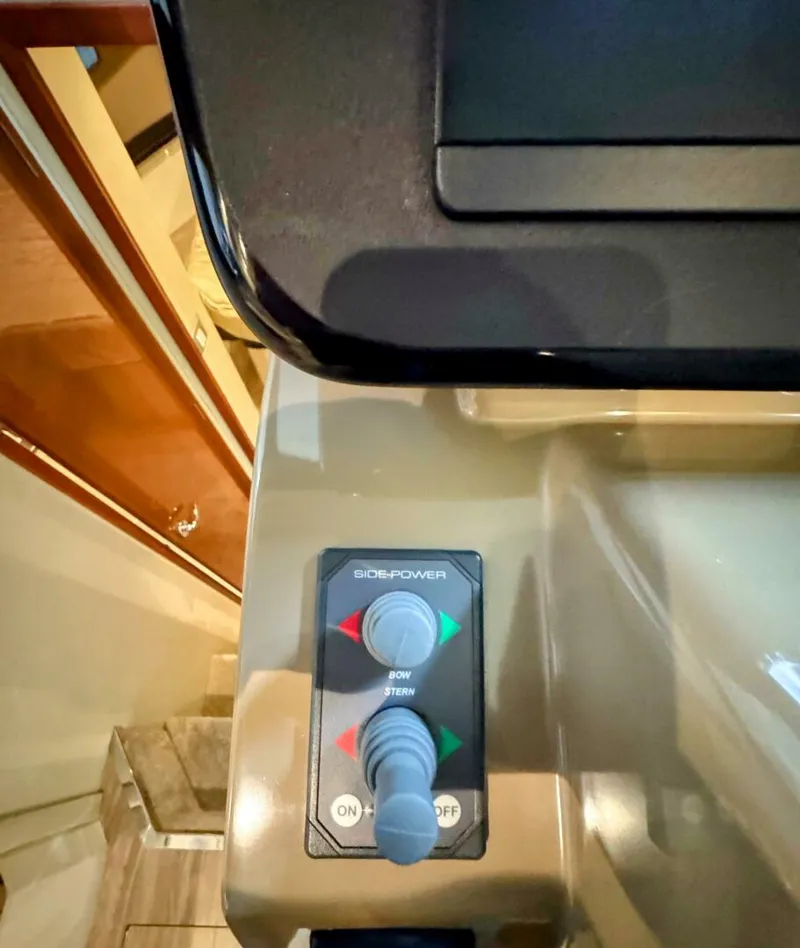 Slide: The Image of Carver Yachts C37 2017 - 46