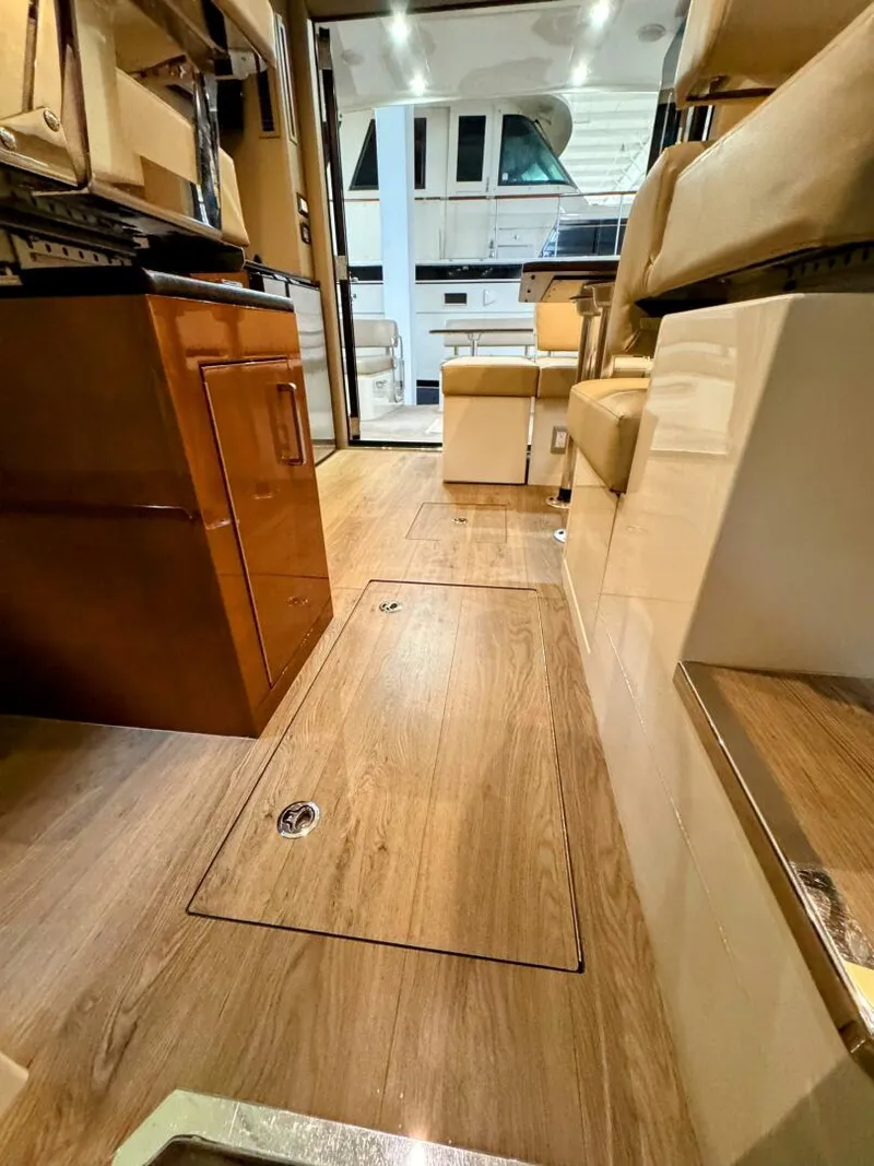 Slide: The Image of Carver Yachts C37 2017 - 48