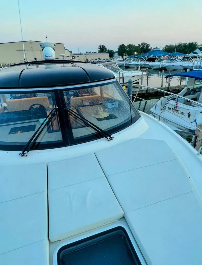 Slide: The Image of Carver Yachts C37 2017 - 7