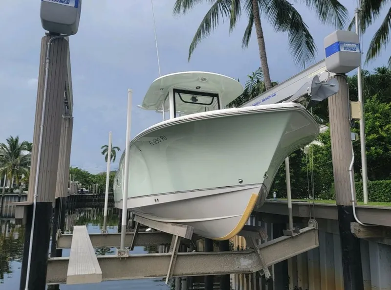 The Image of Sea Hunt 255 Ultra SE 2018 - 0