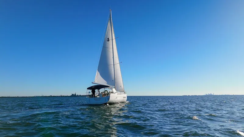 Slide: The Image of Beneteau 40.1 2022 - 128