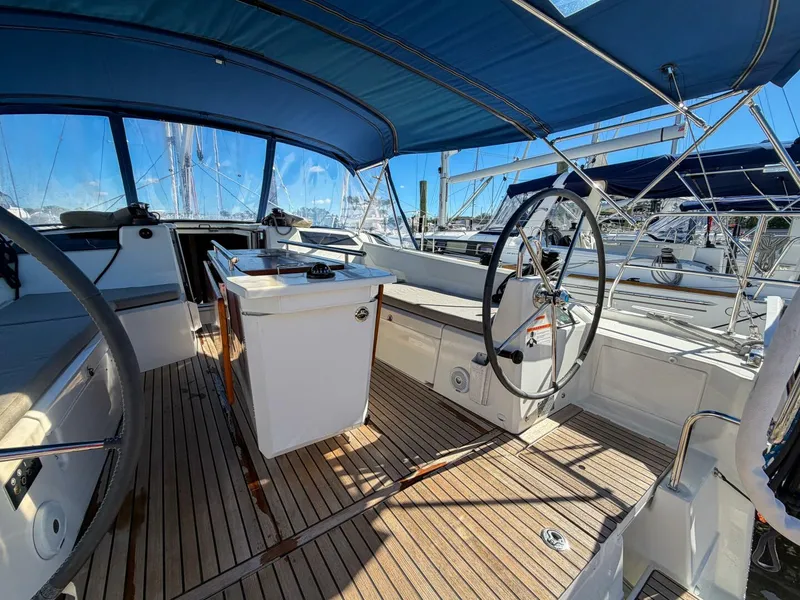 Slide: The Image of Beneteau 40.1 2022 - 58