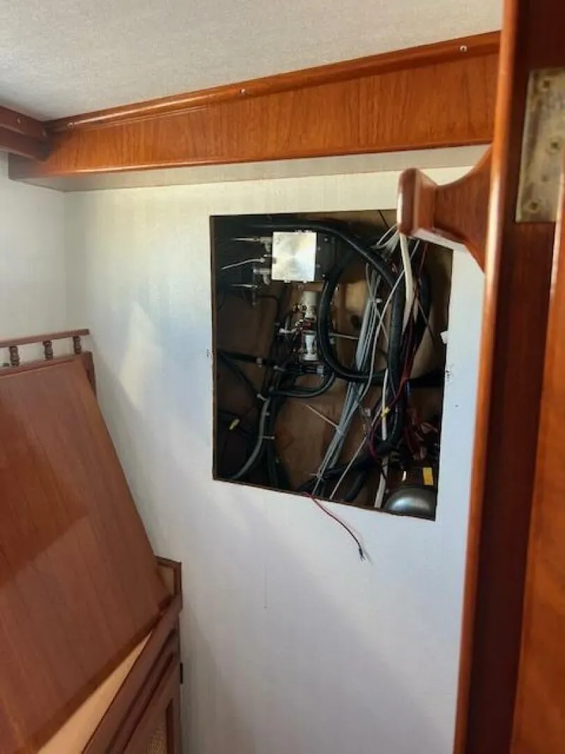 Slide: The Image of Sunnfjord Trawler 42 1985 - 29