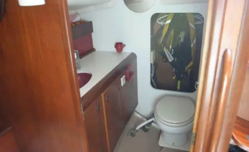 Slide: The Image of Beneteau Idylle 11.5 1983 - 10