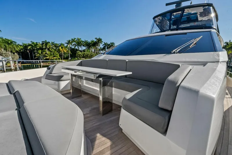 Slide: The Image of Ferretti 780 2019 - 12