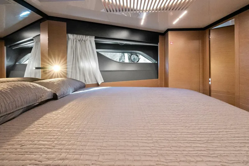 Slide: The Image of Ferretti 780 2019 - 56
