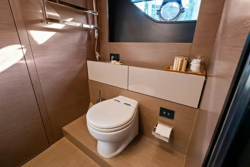 Slide: The Image of Ferretti 780 2019 - 59