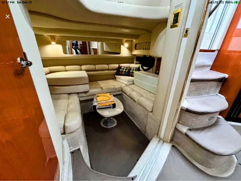 Slide: The Image of Sea Ray 400 Sundancer 1998 - 19